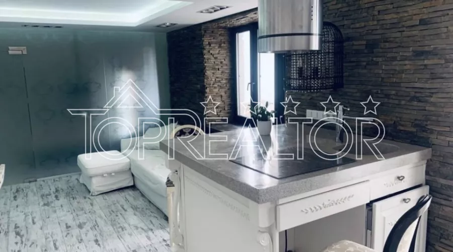 Продам 3-кімнатну квартиру по вулиці Шатиловській 1 | Toprealtor