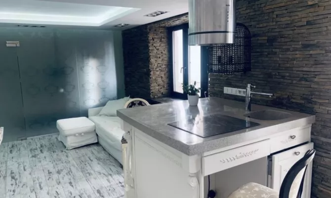 Продам 3-кімнатну квартиру по вулиці Шатиловській 1 | Toprealtor