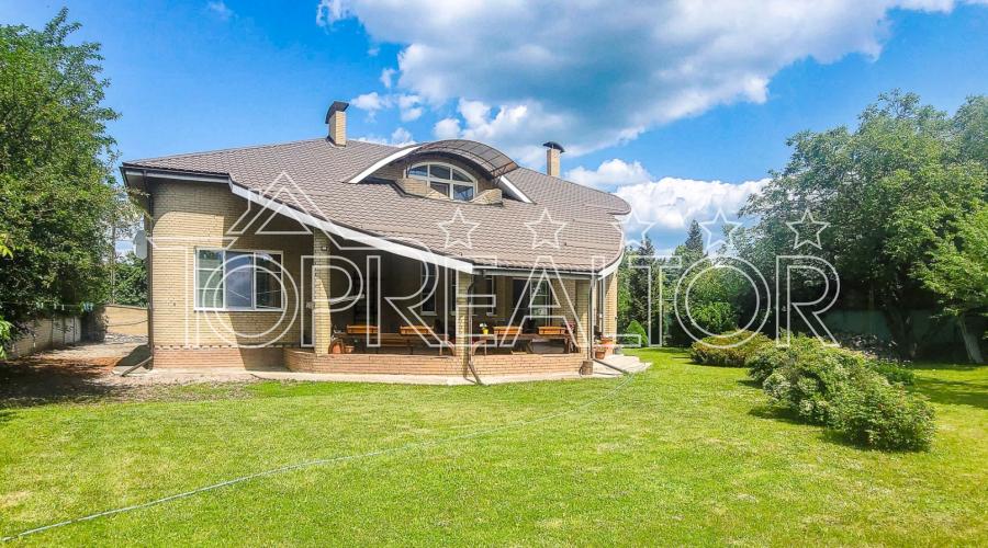 Продам современный коттедж в Элитном | Toprealtor