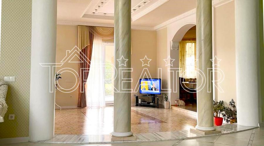 Продам современный коттедж в Элитном | Toprealtor