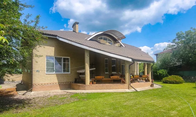 Продам сучасний котедж в Елітному | Toprealtor