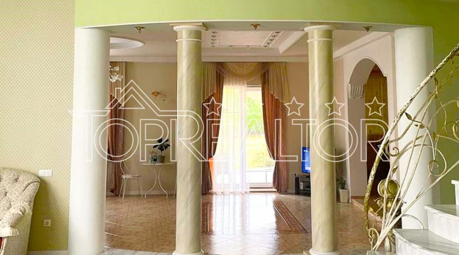 Продам современный коттедж в Элитном | Toprealtor