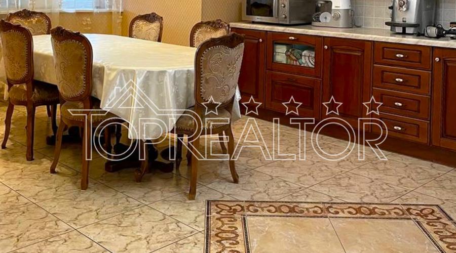 Продам современный коттедж в Элитном | Toprealtor