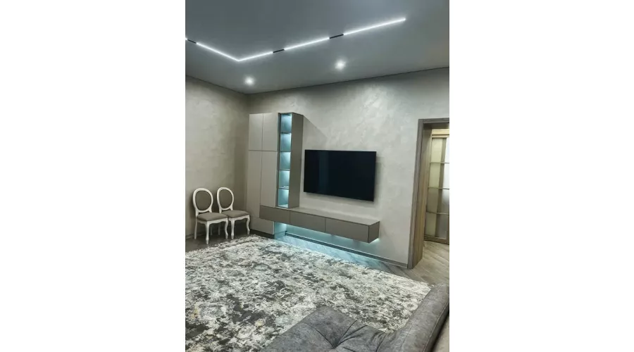 Продається простора 3-кімнатна квартира в центрі міста | Toprealtor