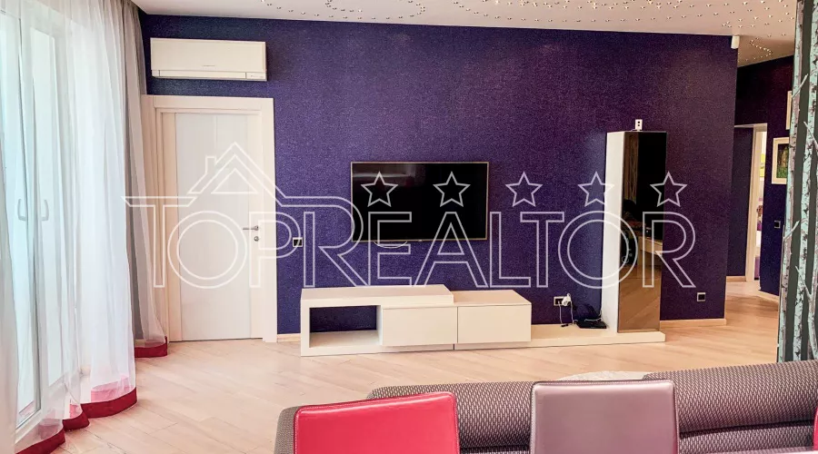 Двохрівнева квартира в новобудові на Олексіївці | Toprealtor