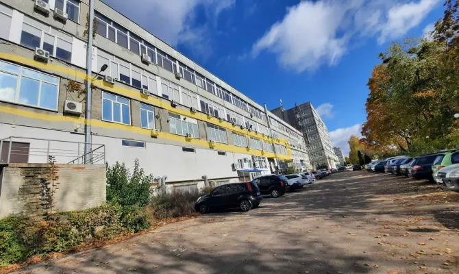 Продам нежитлове приміщення на вул. Киргизька 19 | Toprealtor