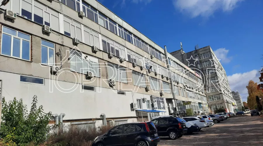 Продам нежитлове приміщення на вул. Киргизька 19 | Toprealtor