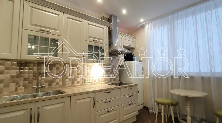 Продам 3-кімнатну квартиру в ЖК Авантаж по вул. Культури 22В | Toprealtor