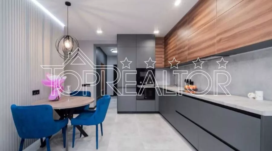 Продається 3 кімнатна квартира  по вул. Рогатинська Левада | Toprealtor