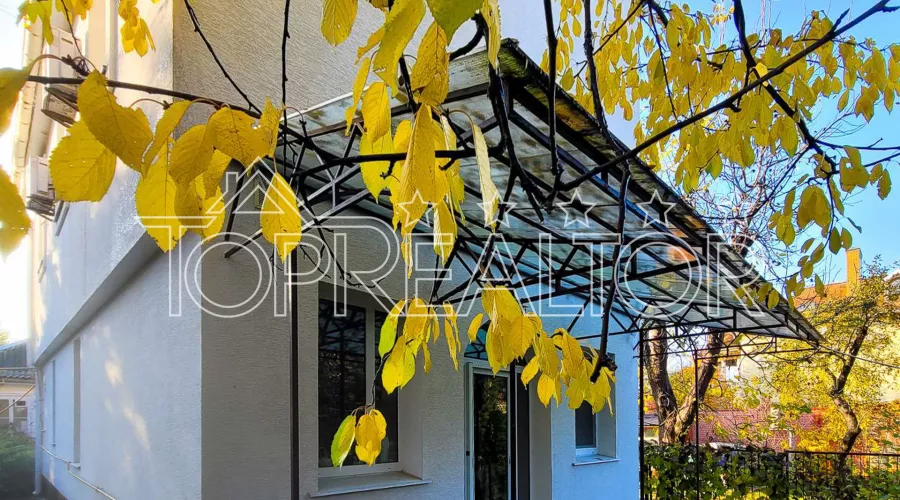 Продам невеликий будинок на Шатилівці | Toprealtor