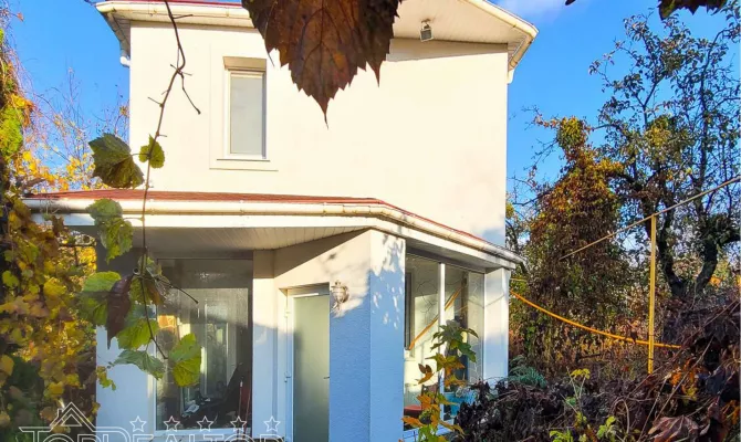 Продам невеликий будинок на Шатилівці | Toprealtor