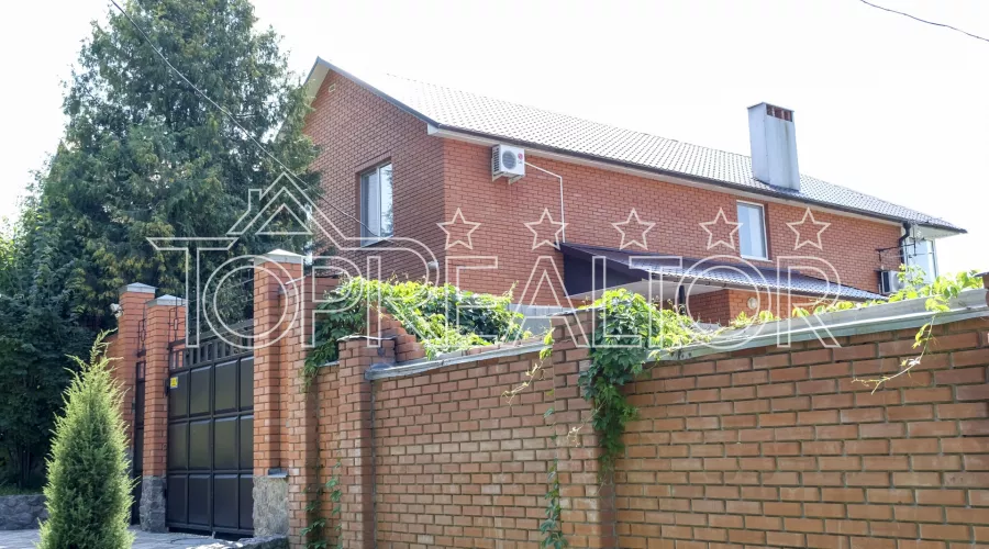 Будинок на тихій Шатиловській вулиці | Toprealtor