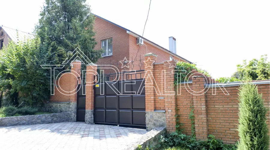 Будинок на тихій Шатиловській вулиці | Toprealtor