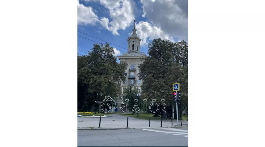 Продам 2-кімнатну квартиру на Сумській 128А | Toprealtor