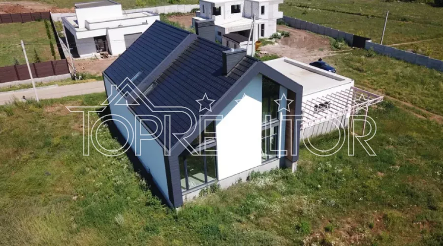 Продам будинок в селищі Лісне | Toprealtor