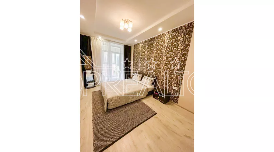 Продам 2 кімнатну квартиру в ЖК Смарагдове місто | Toprealtor