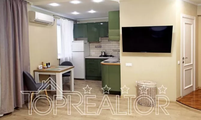 Продам  2-кімнатну квартиру. Вулиця Гоголя 2А! | Toprealtor