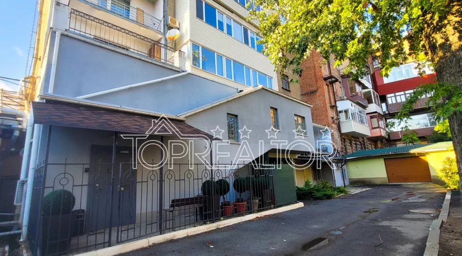 Продаж або здача в оренду магазину Ніколь на Сумській 106 | Toprealtor