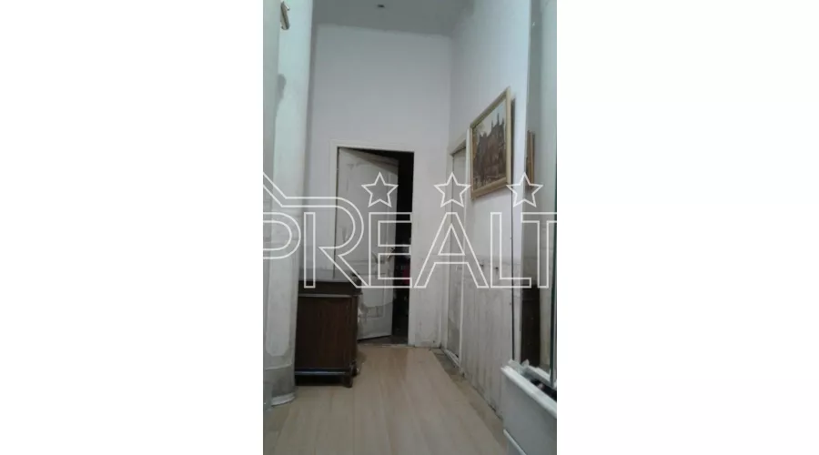 Продаж 3-кімнатної квартири в БУДИНКУ З ШПИГОМ | Toprealtor