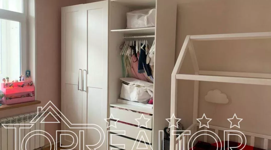 Продаж 3-кімнатної квартири в Центрі поруч із Садом Шевченка | Toprealtor