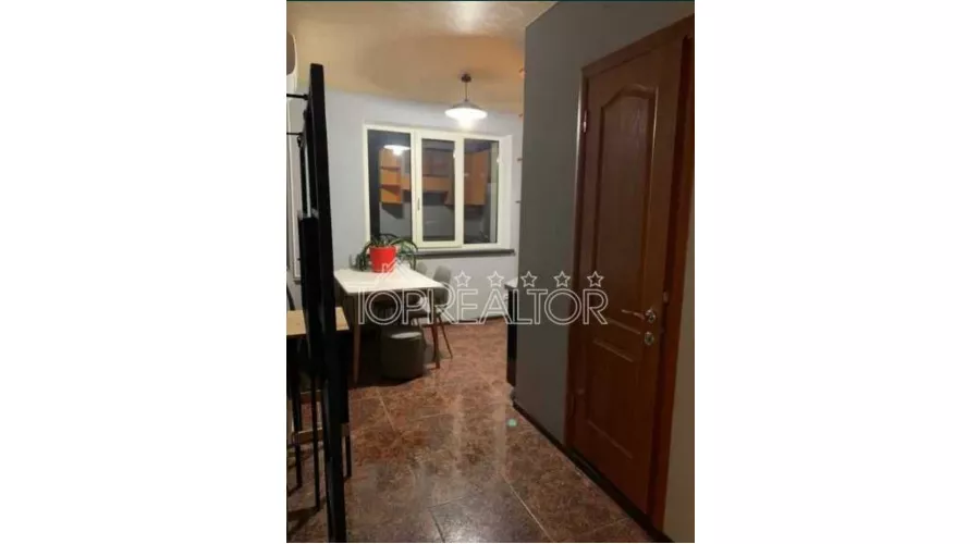 Продаж 2-кімнатної квартири по вул. Ляпунова | Toprealtor