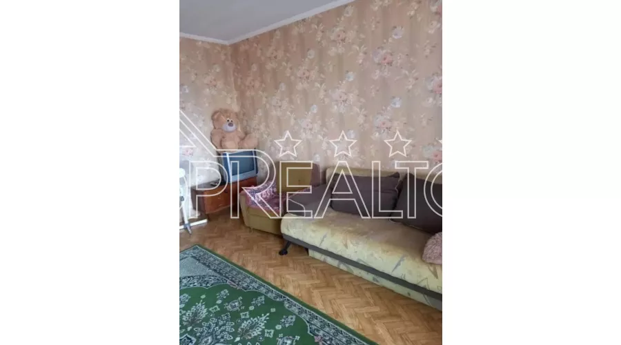 Продаж 3-кімнатної квартири по вул. Коломенська | Toprealtor