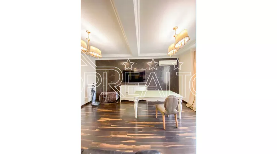 Продаж шикарної 4-кімн. квартири в ЖК Олімп | Toprealtor