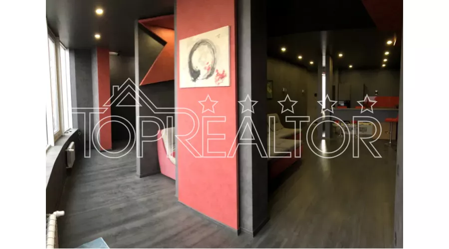 Продаж 2-кімнатної квартири на Бот. Саду! | Toprealtor