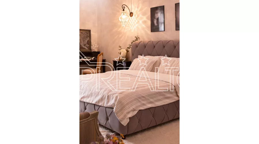 Продаж дворівневої квартири по провулку Банний | Toprealtor