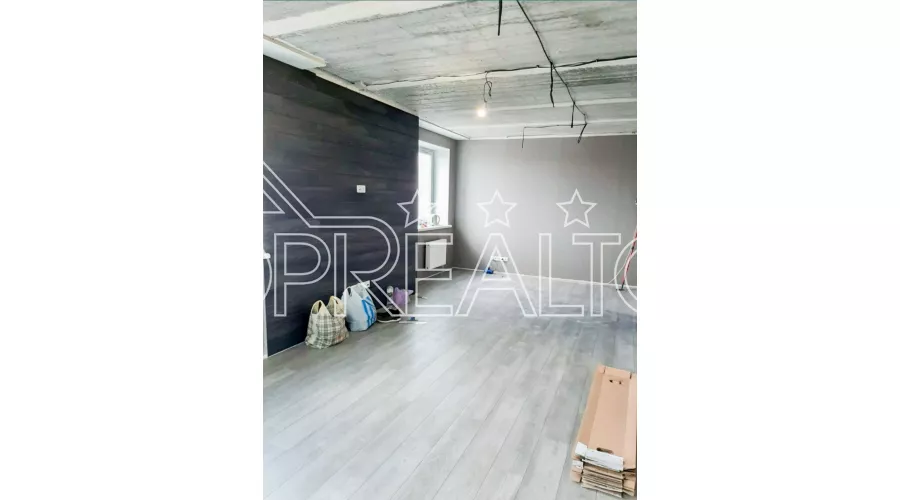 Продам 2-кімнатну квартиру на Леваді 2 | Toprealtor