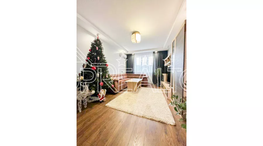 Продаж 4-кімнатної квартири по проспекту Ювілейний | Toprealtor