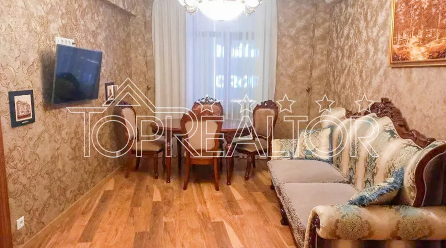 Продаж 3-кімнатної квартири по Конституції 20 | Toprealtor