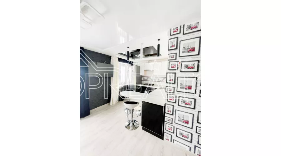 Продаж 2-кімнатної квартири в районі ТРК Україна. Проспект Ювілейний! | Toprealtor