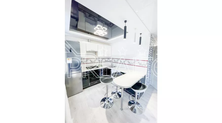 Продаж 2-кімнатної квартири в районі ТРК Україна. Проспект Ювілейний! | Toprealtor