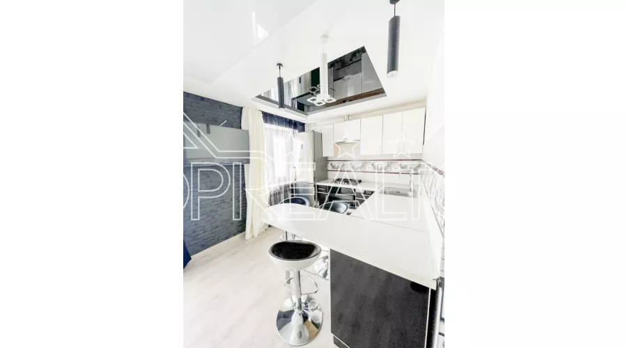 Продаж 2-кімнатної квартири в районі ТРК Україна. Проспект Ювілейний! | Toprealtor