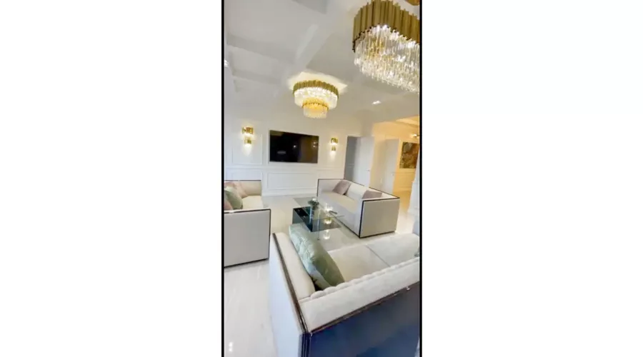 Продажа 3-комнатной квартиры в ЖК Фаворит! | Toprealtor