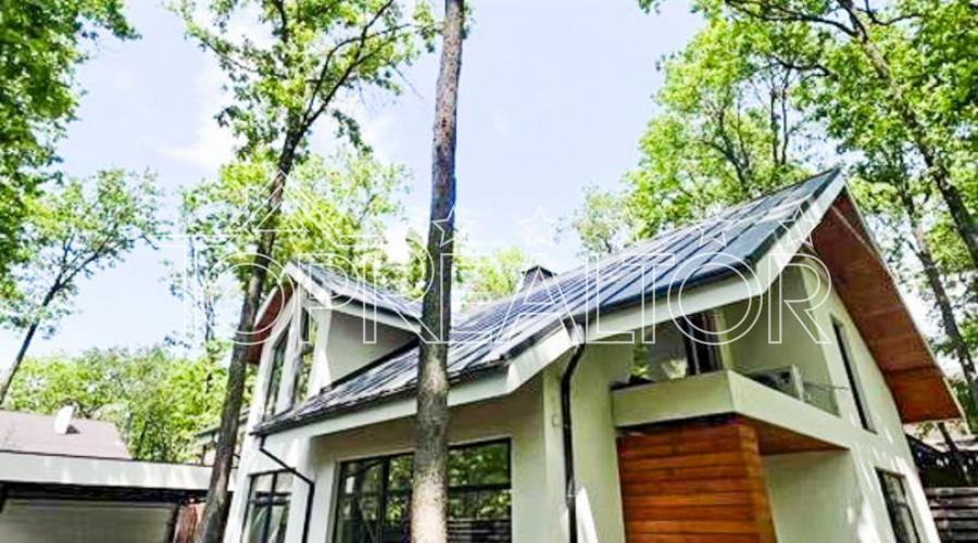 У продажі 2-поверховий будинок в КМ Лісне! | Toprealtor