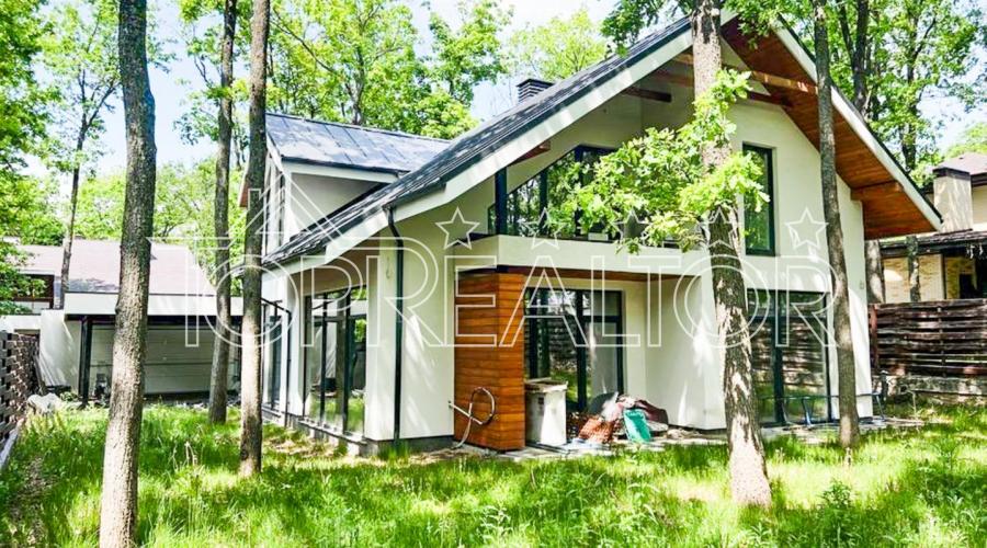 У продажі 2-поверховий будинок в КМ Лісне! | Toprealtor