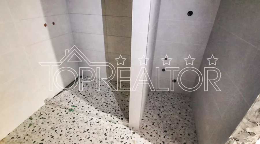 У продажі 3-кімнатна квартира по вул. Молочна! | Toprealtor