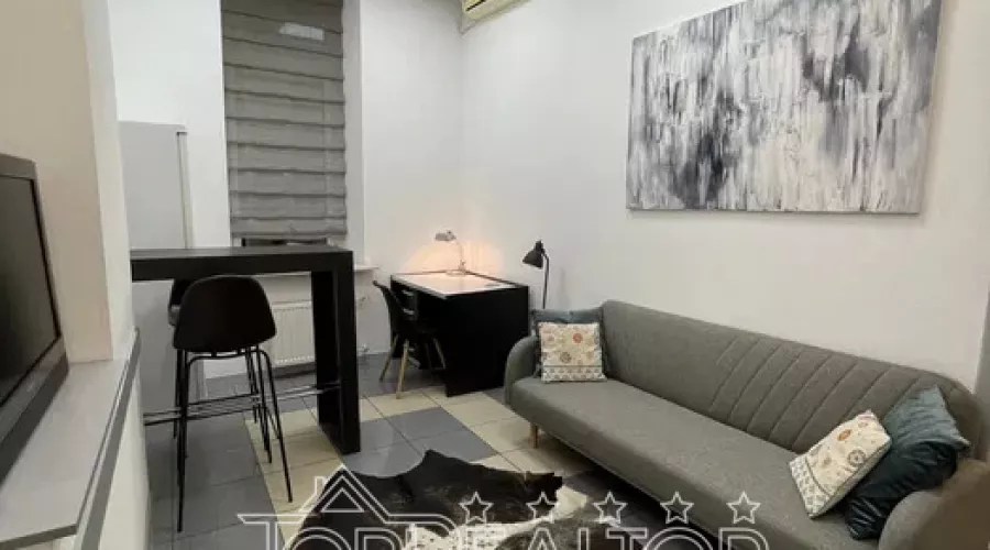 Оренда 3-кімнатної квартири по вул. Римарська, 6 | Toprealtor