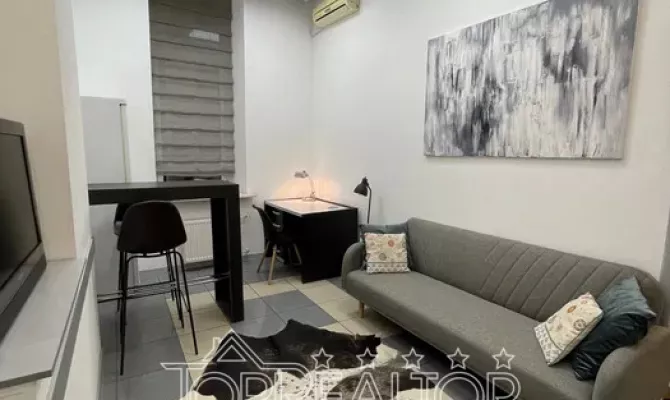 Оренда 3-кімнатної квартири по вул. Римарська, 6 | Toprealtor