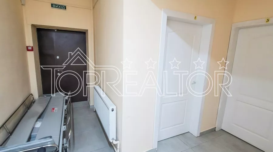 Продам приміщення під МЕДЦЕНТР по вул. Дзюби на Баварії | Toprealtor