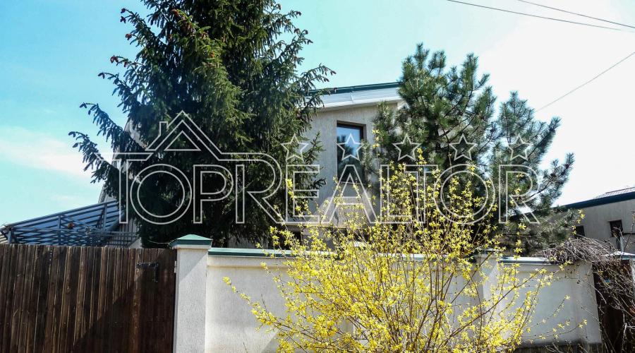 У продажі двоповерховий дім на Олексіївці! | Toprealtor