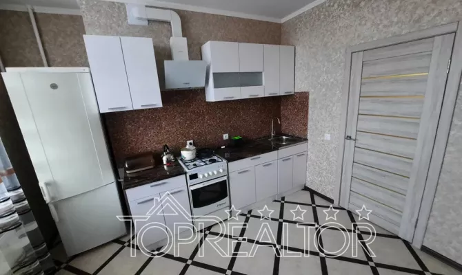 Оренда 1к квартири в новобудові на Героїв Небесної Сотні | Toprealtor