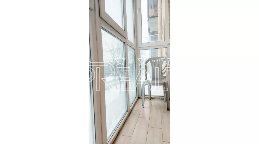 Просп Науки! 2 будинок від метро! М 23 Серпня! Продам красиву студію 33м2 | Toprealtor