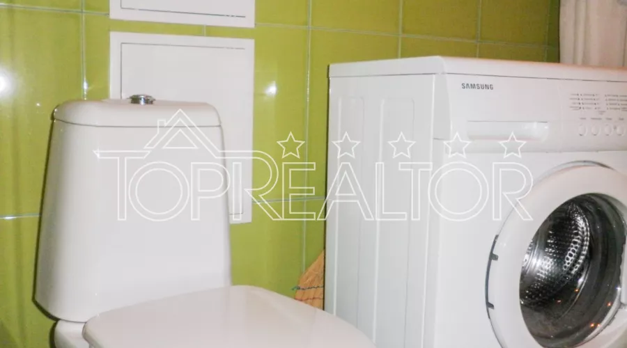 Просп Науки! 2 будинок від метро! М 23 Серпня! Продам красиву студію 33м2 | Toprealtor