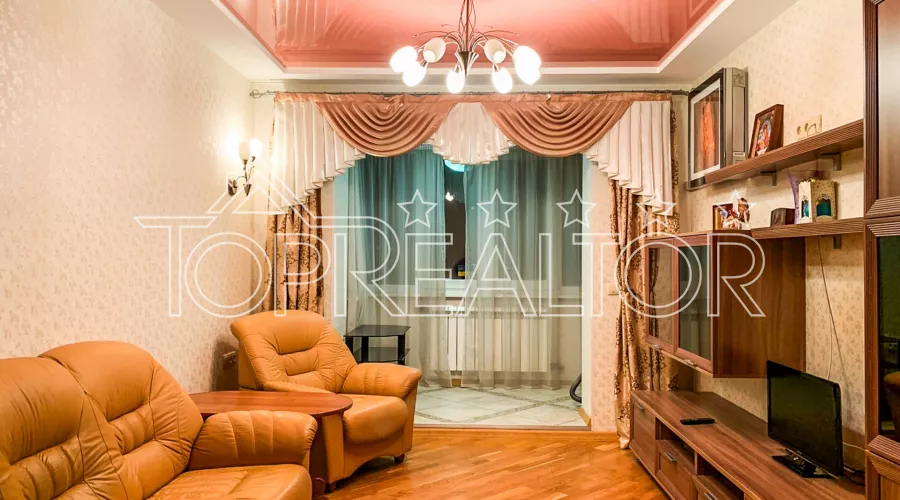 У продажі 2-кімнатна квартира поряд зі станцією метро Студентська! | Toprealtor