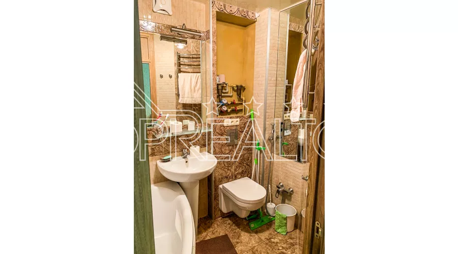 У продажі 2-кімнатна квартира поряд зі станцією метро Студентська! | Toprealtor