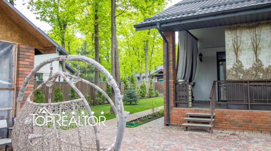 У продажі затишний будинок у котеджному селищі Лісне!  | Toprealtor