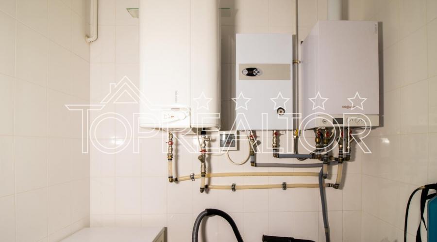 У продажі затишний будинок у котеджному селищі Лісне!  | Toprealtor